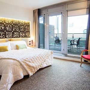 Camera deluxe con letto king size
